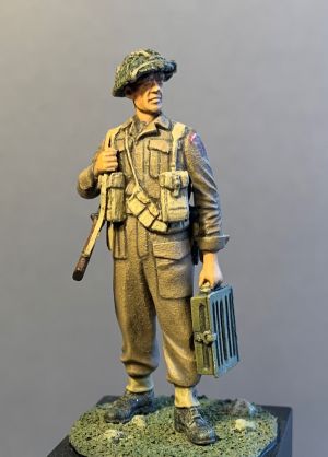 S2KF007 - British BREN gunner No 2